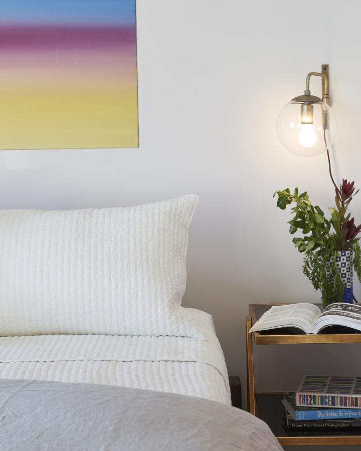 Kinn Guesthouse Bay View Милуоки Екстериор снимка