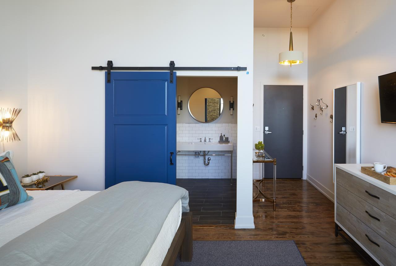 Kinn Guesthouse Bay View Милуоки Екстериор снимка